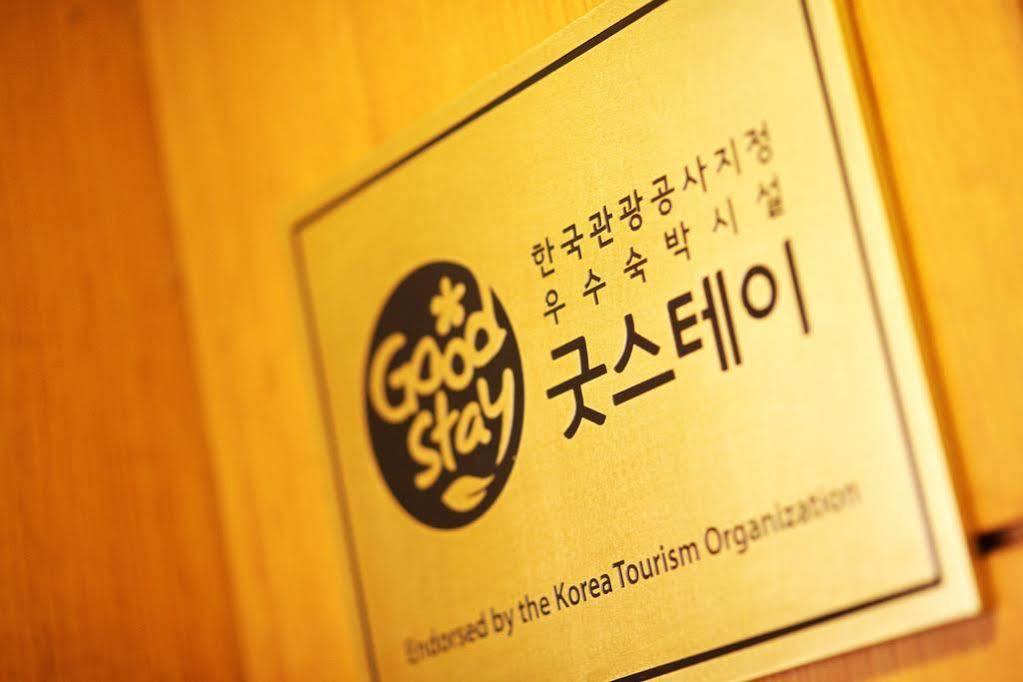 K-pop Myeongdong 1 Seoul