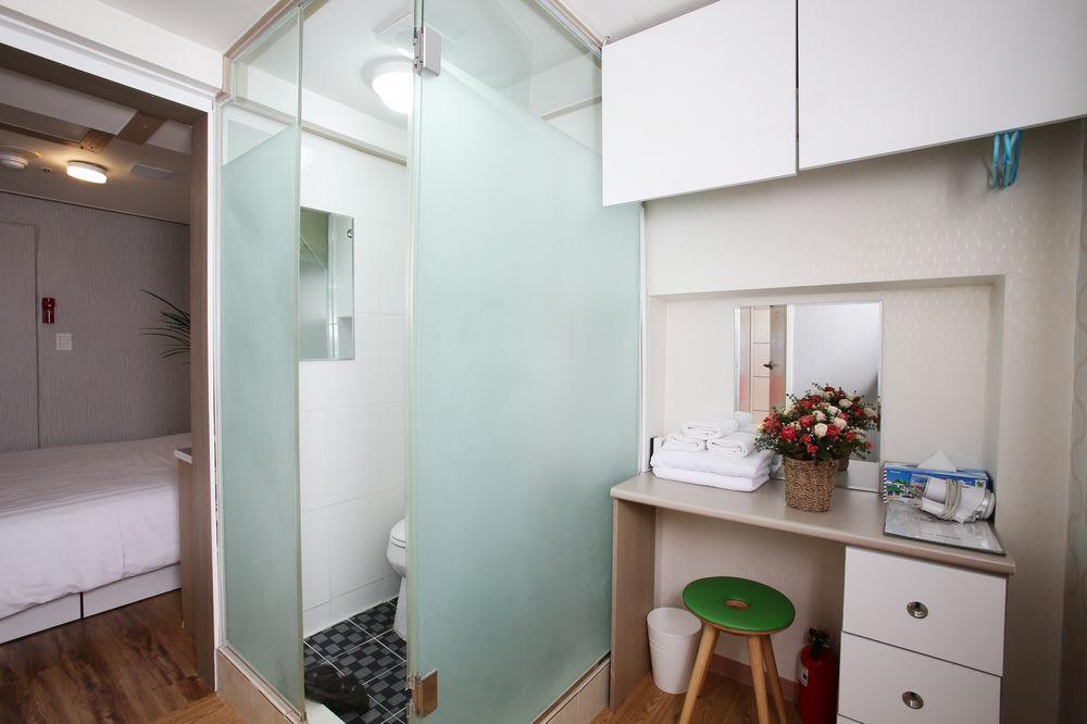 K-pop Myeongdong 1 Aparthotel 2*